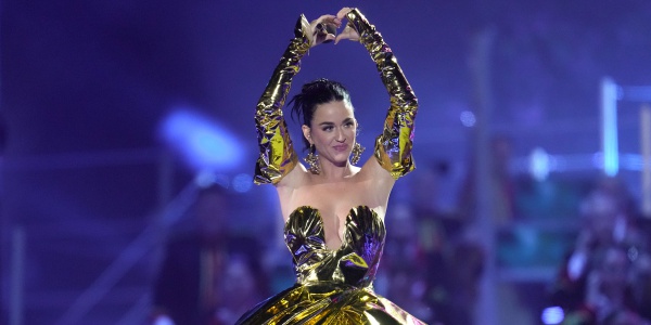 Katy Perry Vende Il Suo Catalogo Musicale Per Milioni Di Dollari