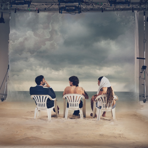 Marco Mengoni - Sto bene al mare (feat. Sayf & Rkomi)