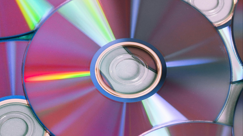 Blu-Ray Disc ai titoli di coda? Sony annuncia la fine della produzione di specifici supporti fisici, si salva l’home video