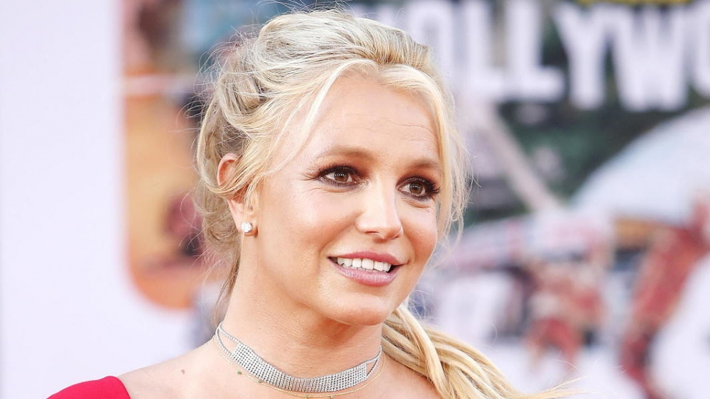 Britney Spears finalmente libera diventa scrittrice: "Scrivo la storia di una ragazza che è stata uccisa"