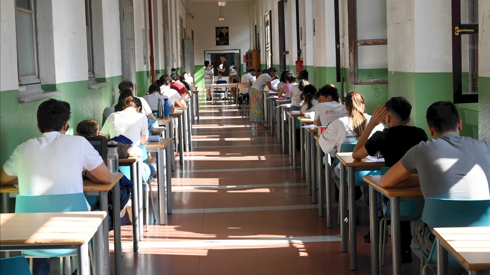 Cicerone superstar alla Maturità 2025: torna in latino, spunta in matematica