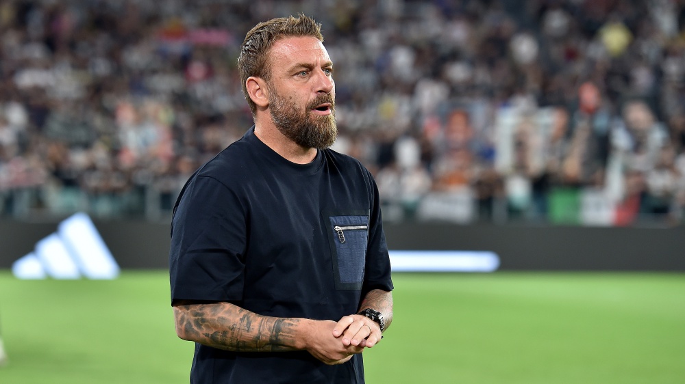 Daniele De Rossi esonerato. Non sarà più l'allenatore della Roma