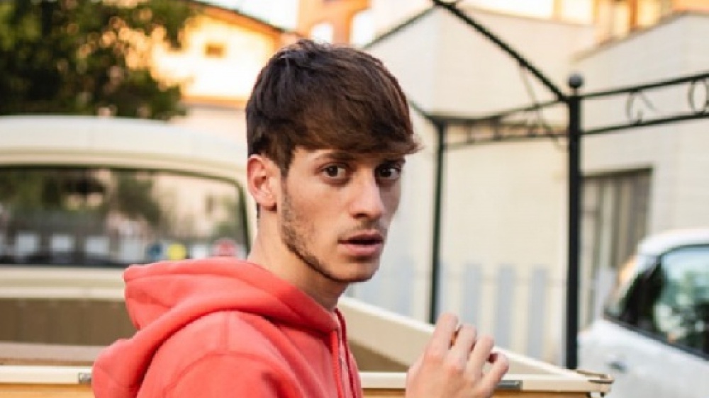 Hodel e il segreto dopo Amici, "Avrei voluto baciarla": frase choc in diretta