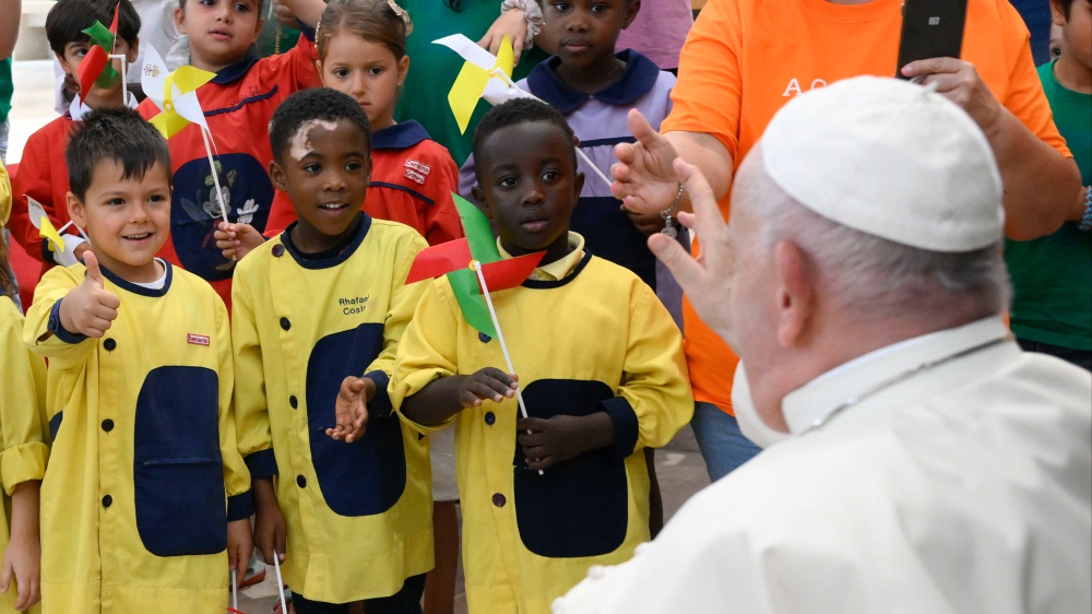 Il Papa incanta la Generazione Zeta a Lisbona, 1,5 milioni di ragazzi alla GMG