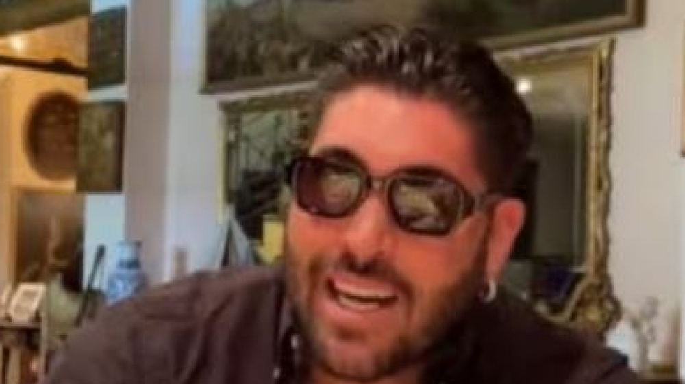 Il Tiktoker e imprenditore Steven Basalari compie gli anni, mega party a Dubai