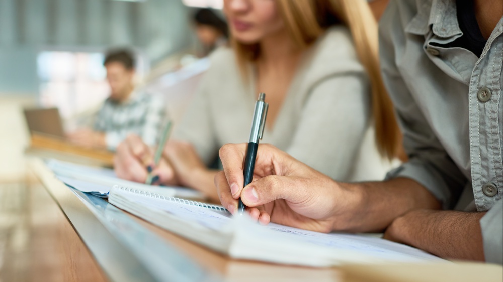 Medicina: al via le iscrizioni senza test d’ingresso. Debutta il semestre aperto