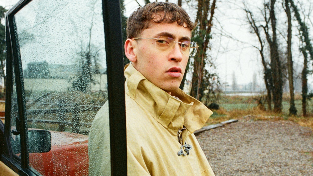 Tredici Pietro su Radio Zeta racconta il nuovo album “Non guardare giù”