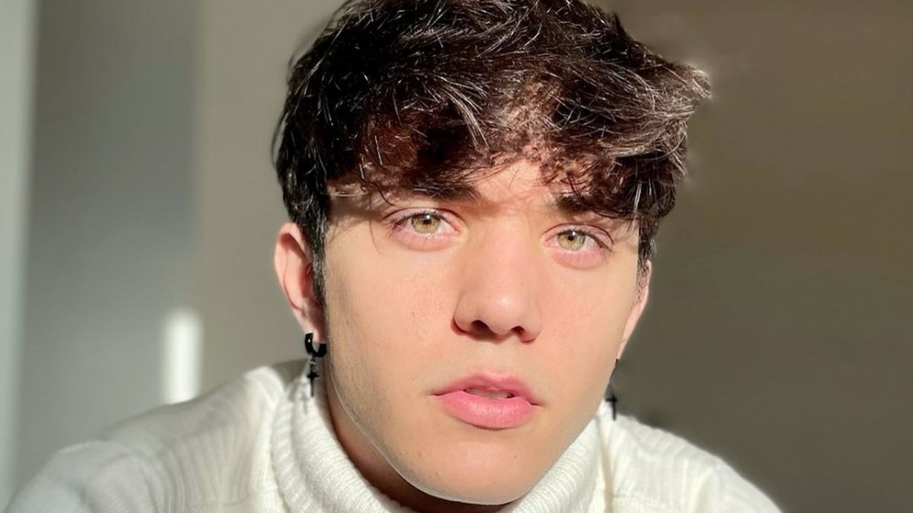 Valerio Mazzei sarà ospite domani di Radio Zeta, il cantante, tiktoker e youtuber del momento