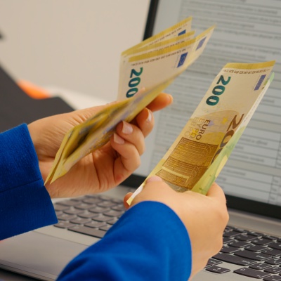 Dal 2026 addio al segreto salariale: più trasparenza contro il gender pay gap