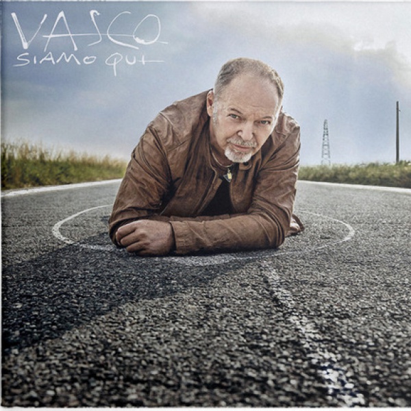 Vasco Rossi, “Siamo qui” prende vita e il “Vasco Non Stop Live 2022” si allarga