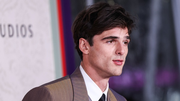 Jacob Elordi Delude Al Saturday Night Live: "Sembra Che Stia Fingendo ...